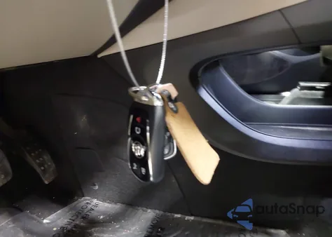 2018 Buick Enclave Essence из США, поврежденный, VIN 5GAEVAKW0JJ203725